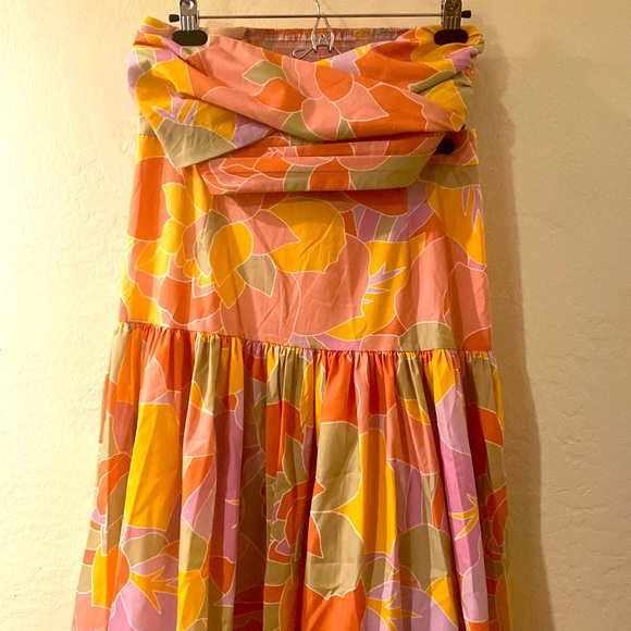 Runway Maxi Skirt and Strapless Top - Picture 2 of 4